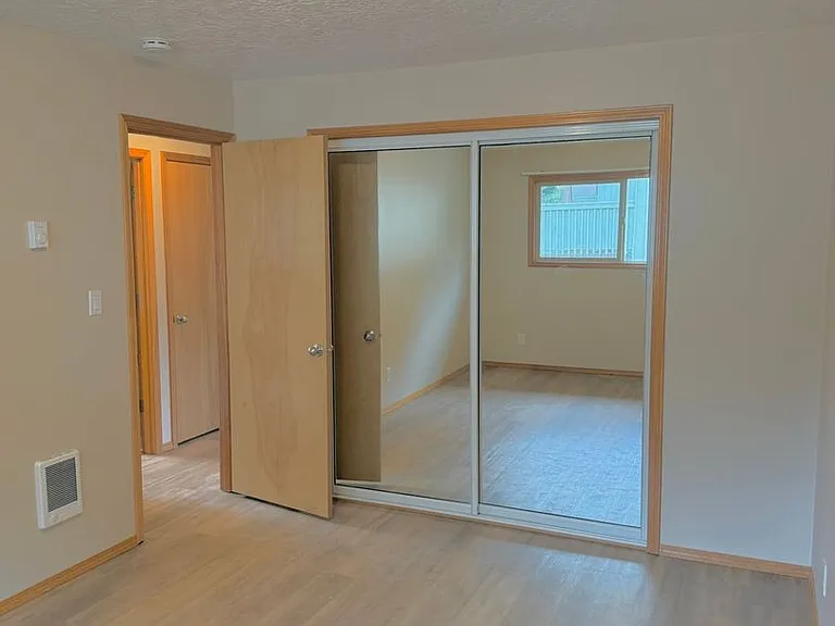 Roxclif Apartments — Photo 54