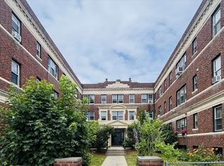 8 Walnut St, Everett, MA 02149
