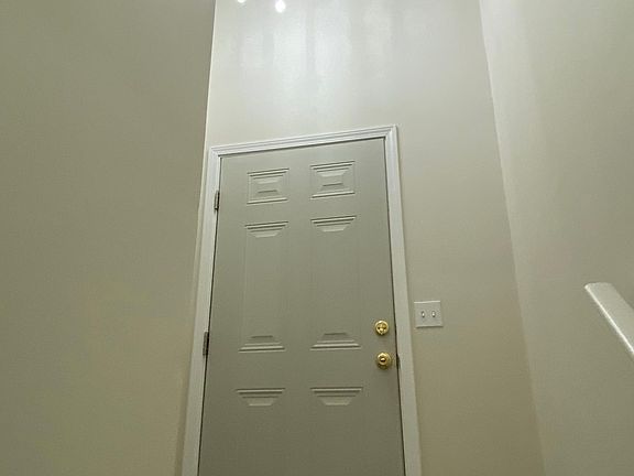 2nd image of 94 Cedarcrest Ct #1
