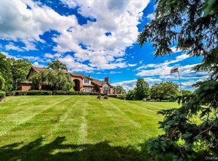 16 Reynwood Drive, Brewster, NY 10509