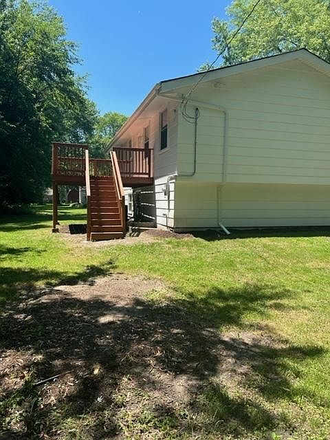 2nd image of 15501 Lawndale Ave