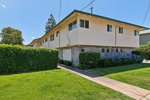 815 Roble Ave Photo 1