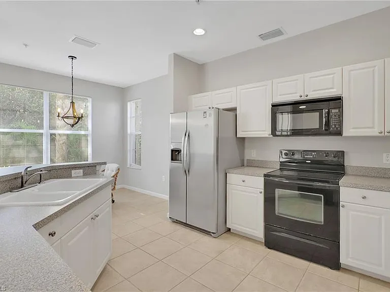 7844 Clemson St #102 — Photo 9