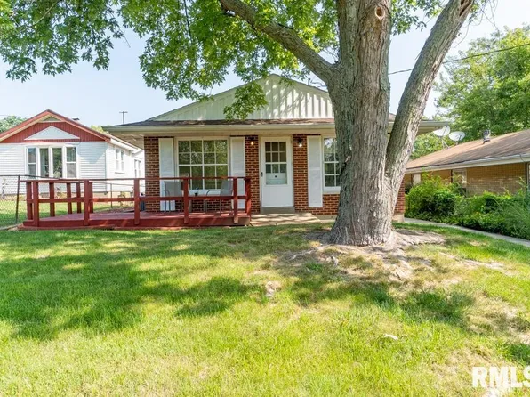 2023 E Harvard Ave, Peoria, IL 61614