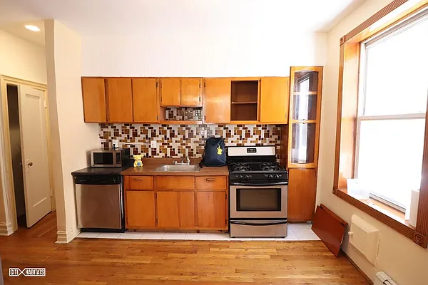 Rented by Citi Habitats | media 21