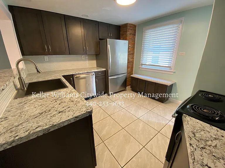 1437 Maile Ave — Photo 4