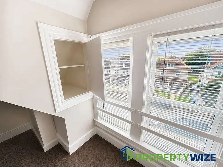 516 Beaumont Ave #3 — Photo 19