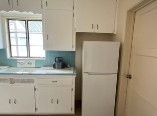1918 Yosemite Dr, Los Angeles, CA 90041