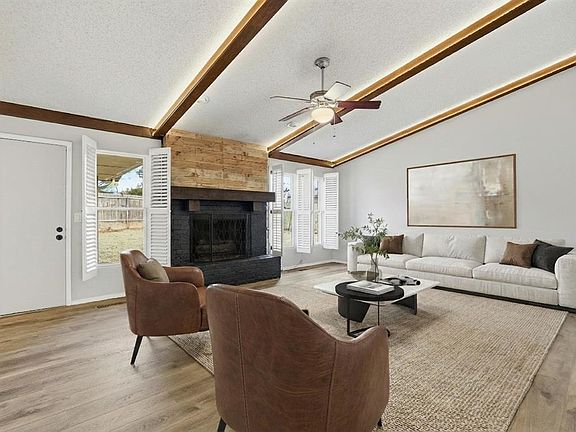 5th image of 3300 Rock Creek Rd