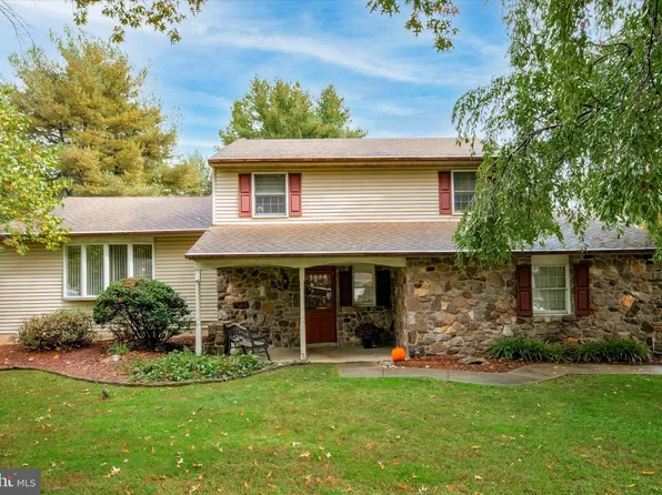 1160 N Ridge Rd, Feasterville Trevose, PA 19053