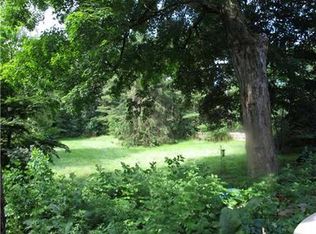 51 Montebello Rd, Suffern, NY 10901