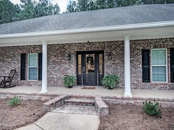 1350 Kay Broadwater Rd, Utica, MS 39175
