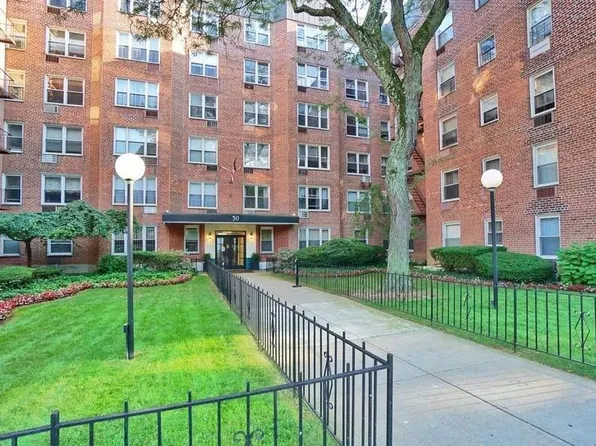 50 Fort Pl APT A2e, Staten Island, NY 10301