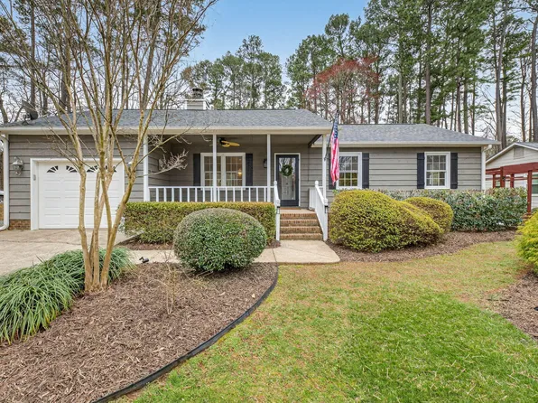 1027 Castalia Dr, Cary, NC 27513