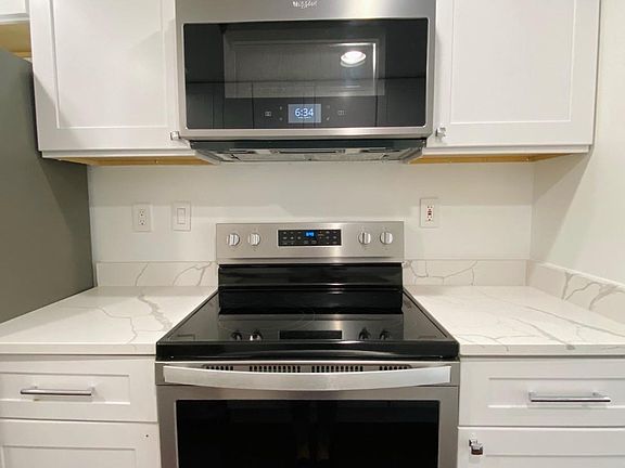 5th image of 5911 Edsall Rd Unit Penthouse 03