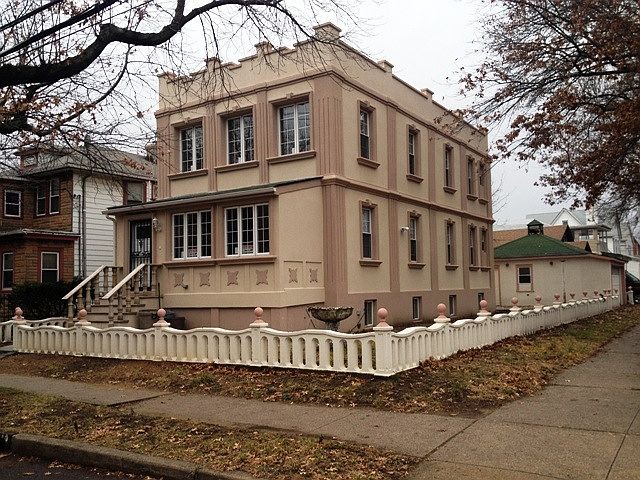 1st image of 17319 111th Ave