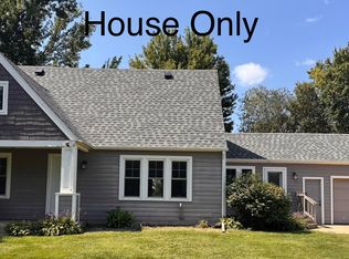 27051 S Southeastern Ave, Sioux Falls, SD 57108