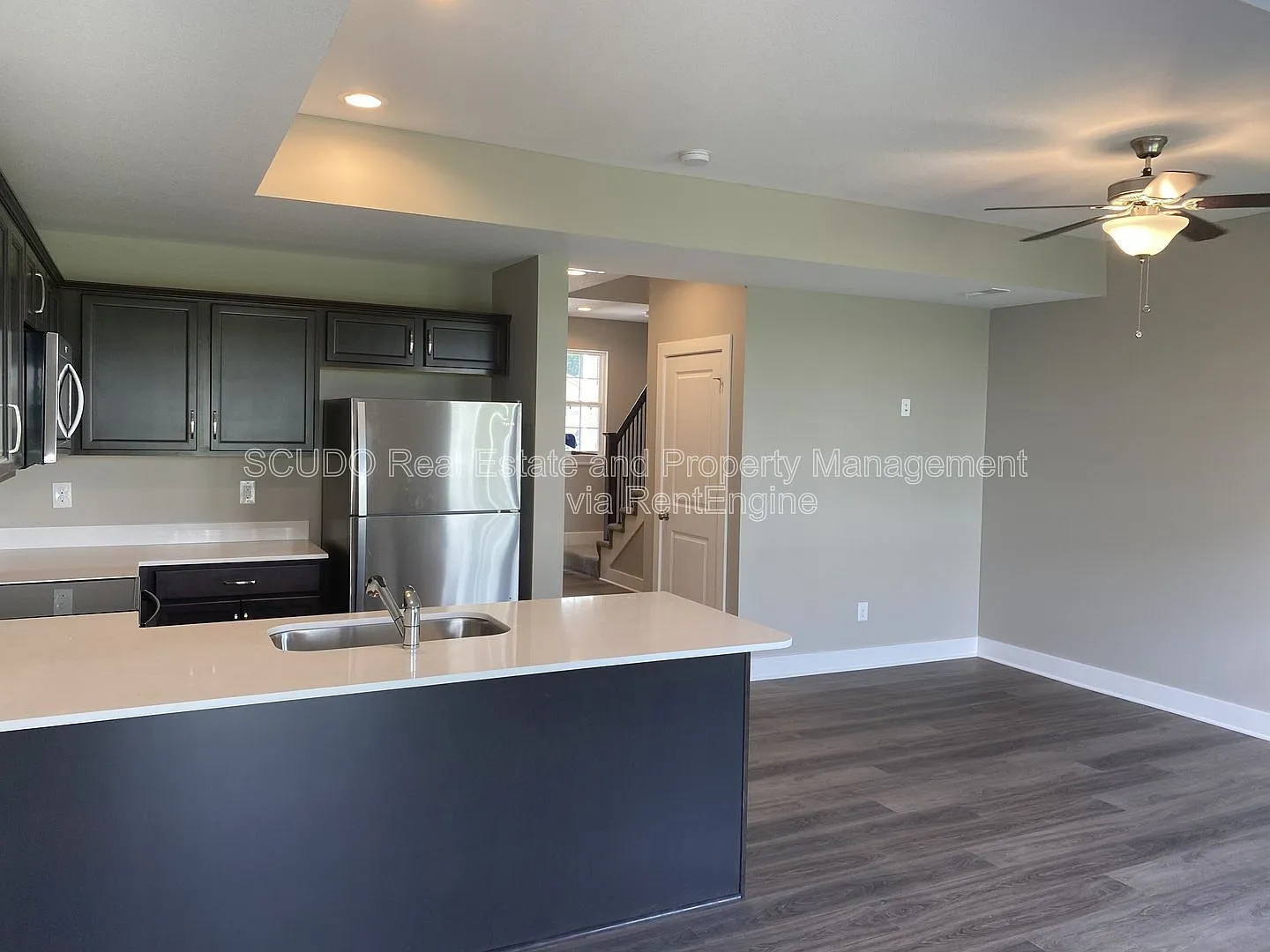 3 bed, 2.5 bath, $1,695 — Photo 3