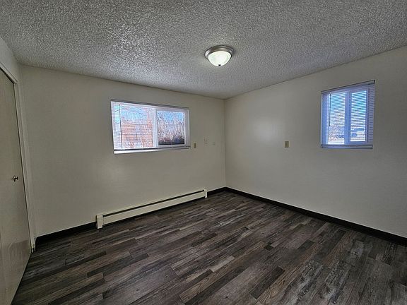 4th image of 904 Spartan Dr #1-4