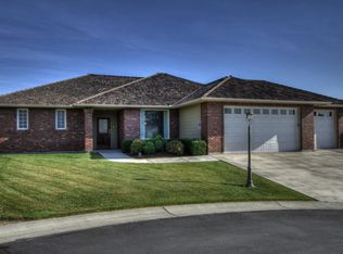 205 Santa Roza Dr, Yakima, WA 98901