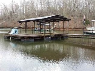 445 Hopkins Rd, Townville, SC 29689