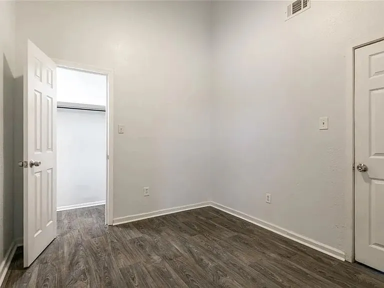 6001 Tullis Dr #6003 — Photo 6