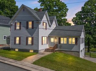 3 Glenwood St, Amesbury, MA 01913