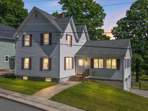 3 Glenwood St, Amesbury, MA 01913