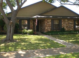 510 Granada Dr, Garland, TX 75043