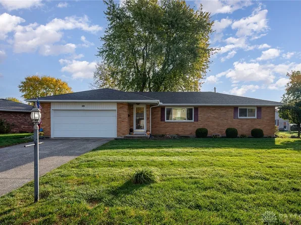 26 Beechnut Dr, West Milton, OH 45383