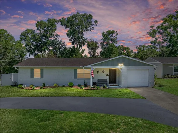 37153 McMinn Ave, Dade City, FL 33525