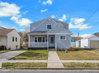 230 9th St S, Brigantine, NJ 08203