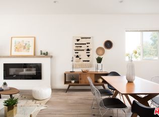 5668 Hazeltine Ave, Van Nuys, CA 91401
