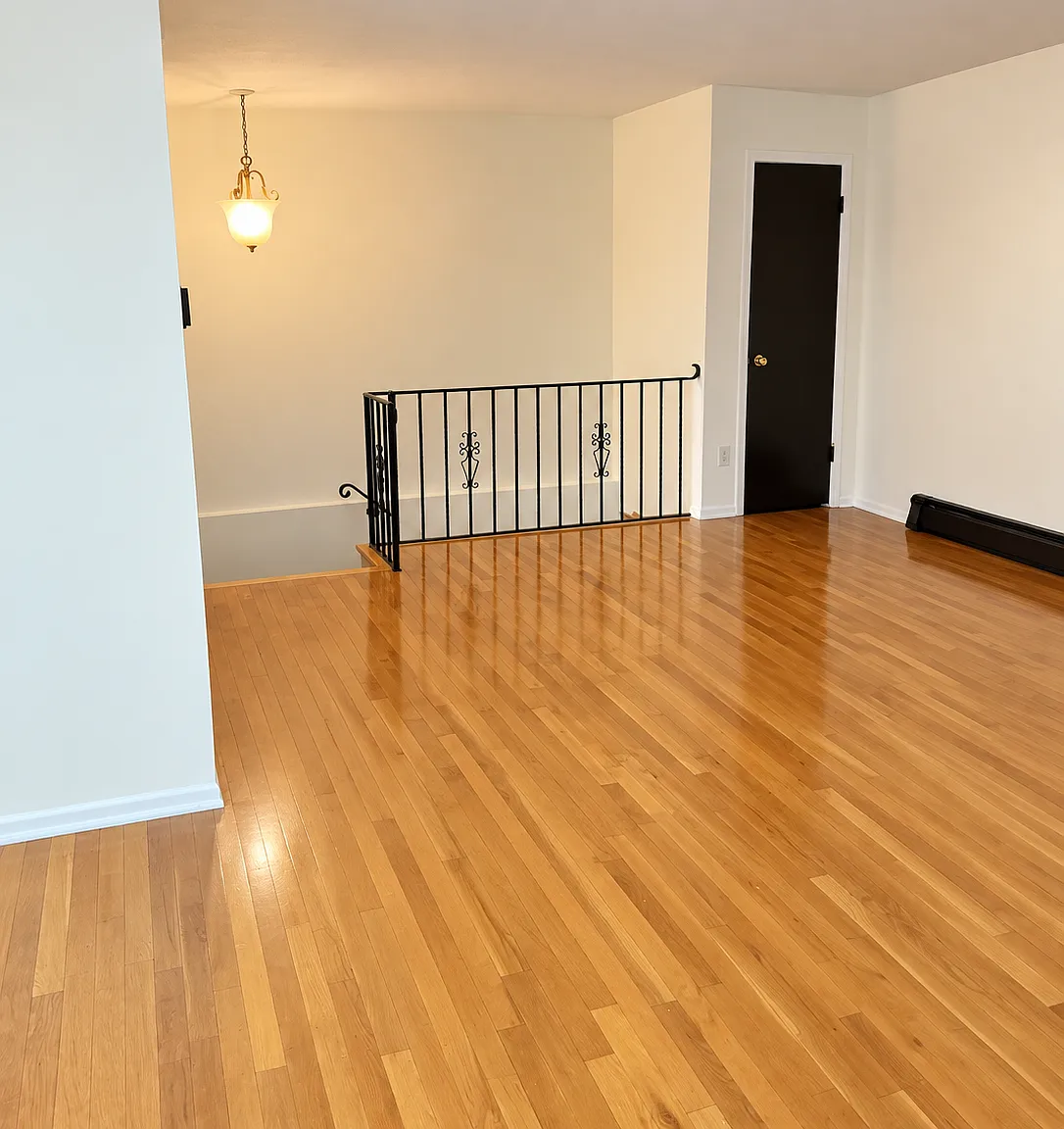 3 bed, 1.5 bath, 1150 sqft, $3,400 — Photo 4