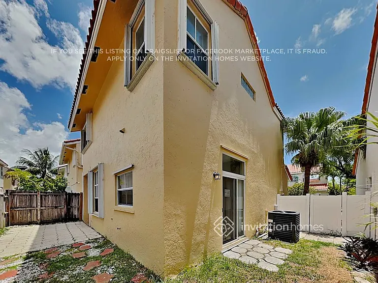 3100 N 36th Ave — Photo 17