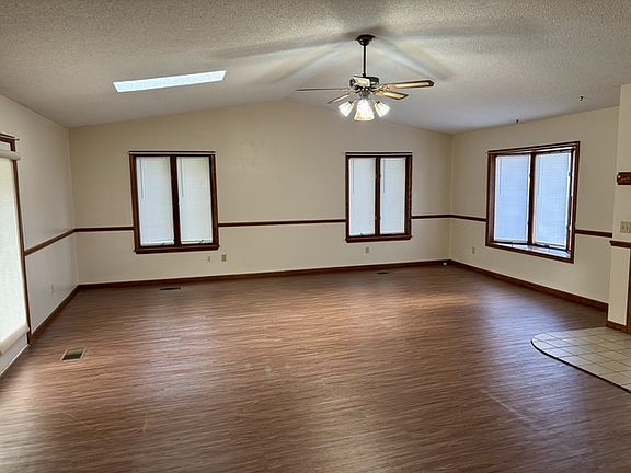 4th image of 7873 McQuaid Rd