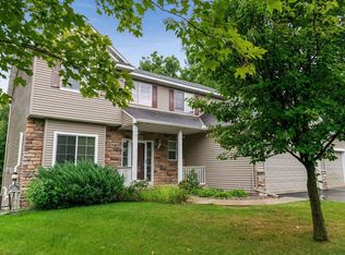 848 Bridle Creek Ln, Jordan, MN 55352