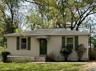 2025 28th St NE, Hickory, NC 28601