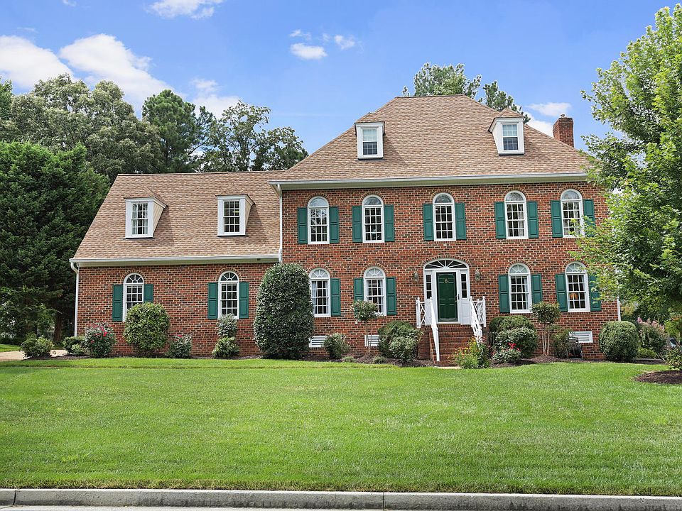 Brick Front Colonial