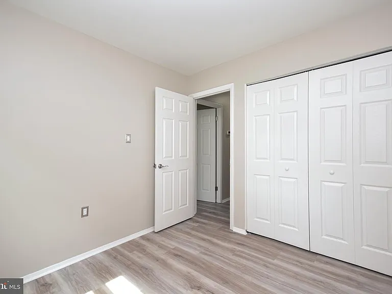 8853 Teakwood Ct — Photo 41