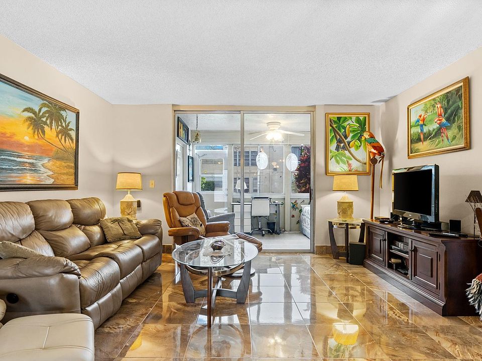 1st image of 10 WILLOWBROOK Lane #108