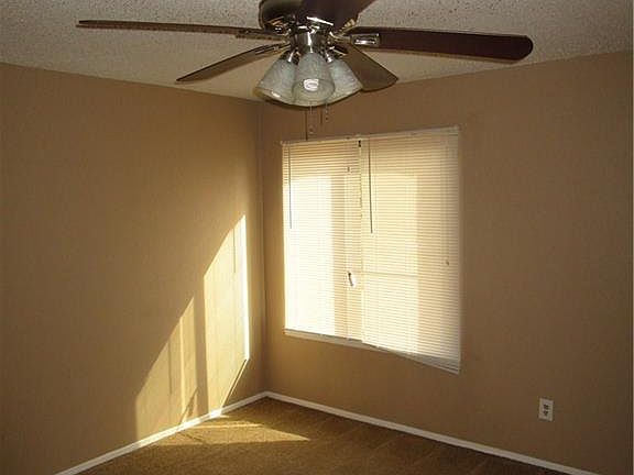 5th image of 523 Dean Ct