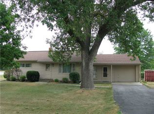 804 44th Ave, Amana, IA 52203