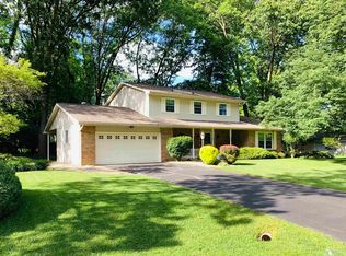 1762 Maunta Ln, Jackson, MI 49201