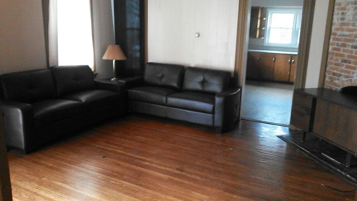 21 Stuyvesant Street — Photo 4