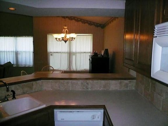 4th image of 4429 NW Wolf Creek Blvd