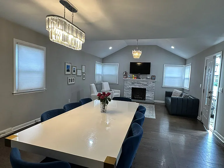 176 Merwin Ave — Photo 5