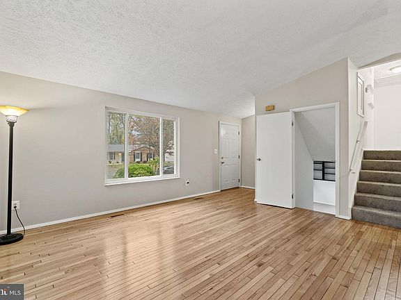 4th image of 8124 Brucar Ct