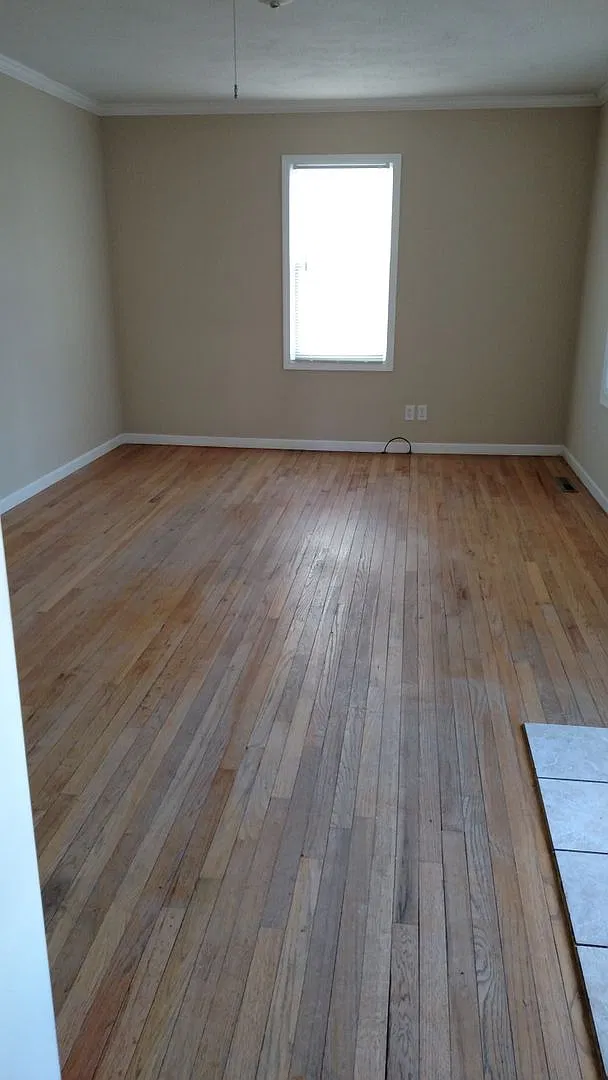 2bdr/1bth house in Independence, MO — Photo 2