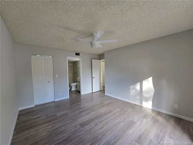 2114 SW Silver Pine Way #121-F1 — Photo 21